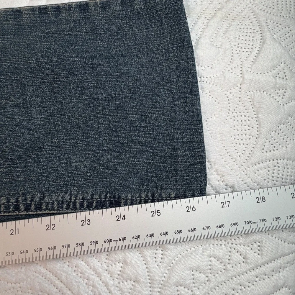Oggi Jeans Ring Carbon Dark Wash Flare Leg Denim Size 11 Womens